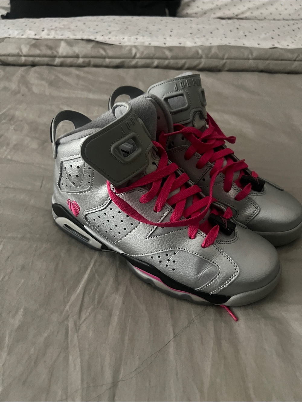 Jordan Kids Silver and Pink High-Top Sneakers